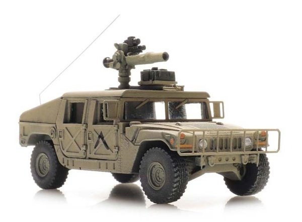 AR6870539: Noviteit: Kant-en-Klaar: US Humvee Desert TOW - 1:87