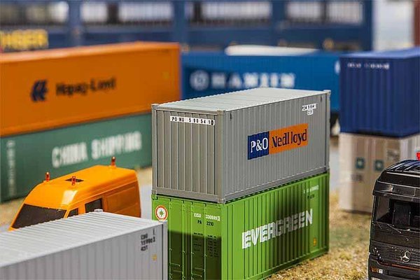 FA180824: H0 - 20ft Container P&O Nedlloyd (69,5 x 28 x 30 mm) (V)