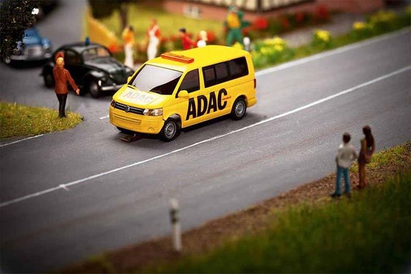 FA161586: H0 - FCS: VW T5 Bus ADAC (Wiking) (V)
