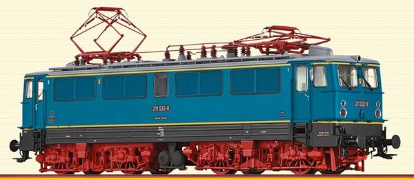 BR70076: Noviteit: H0 - Elektrische locomotief BR 211, analoog, gelijkstroom, DR (IV)