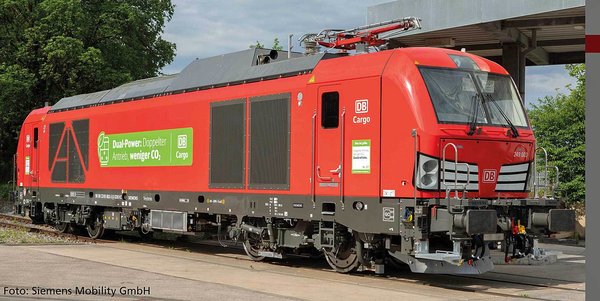 PK55928: Noviteit: Expert - XP-Elektrische locomotief/Diesellocomotief BR 249 "dual mode", digitaal